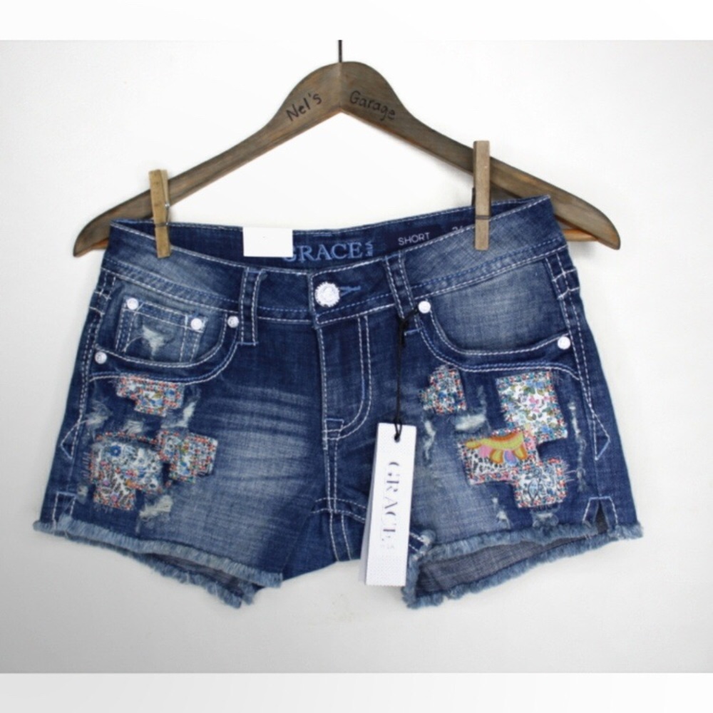 Grace in LA Patchwork Frayed CutOff Shorts 25 26 - Picture 2 of 8